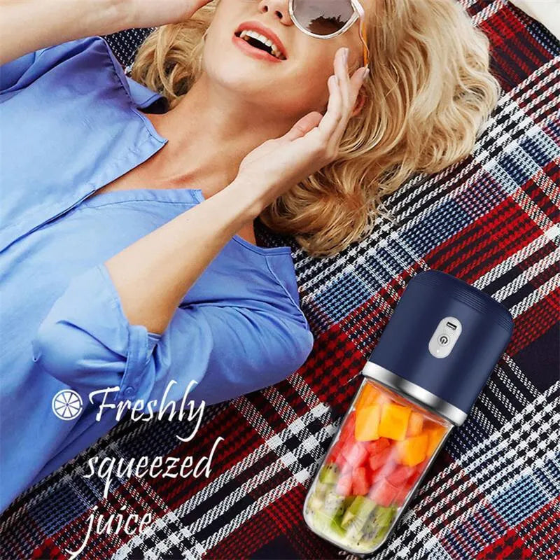 Portable Small Electric Juicer Stainless Steel Blade Cup Juicer